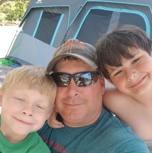 Meet your Posher, Robert